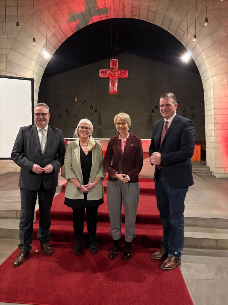 SocialMedia - Sr. Johannas 100. Geburtstag (24.02.2026) 14